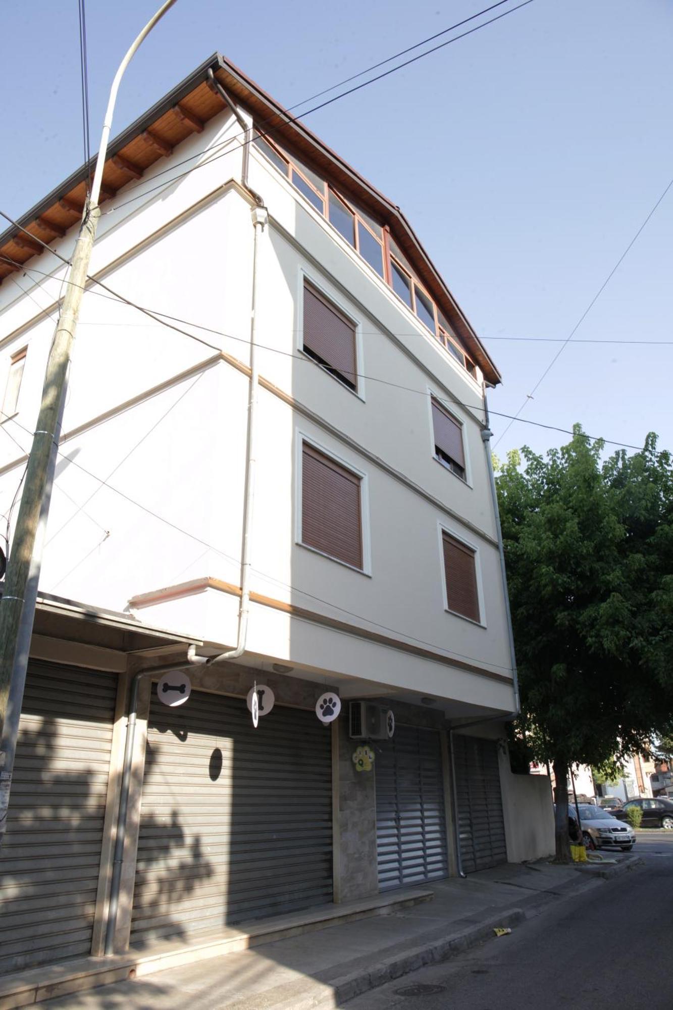 Sunny 2 Bedroom Near Center Shkodra